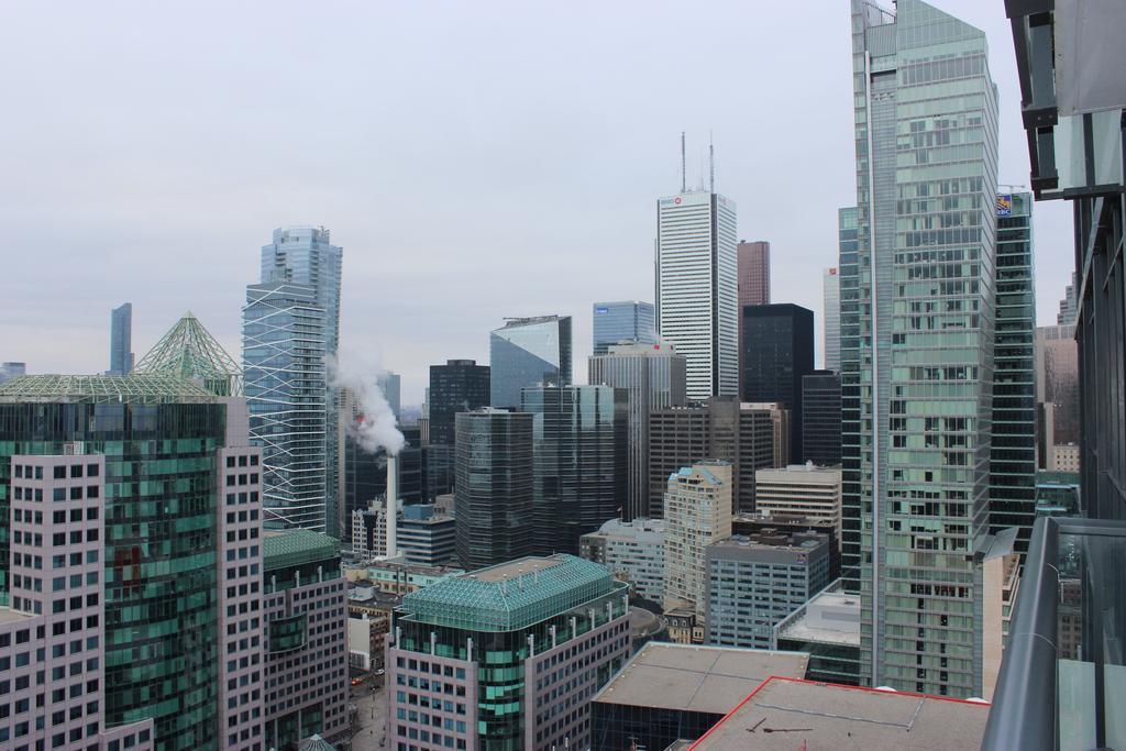 Atlas Suites - Cn Tower & Convention Centre Toronto Exterior foto